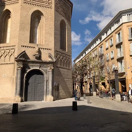 Az El Balcon De San Lorenzo Daire Zaragoza